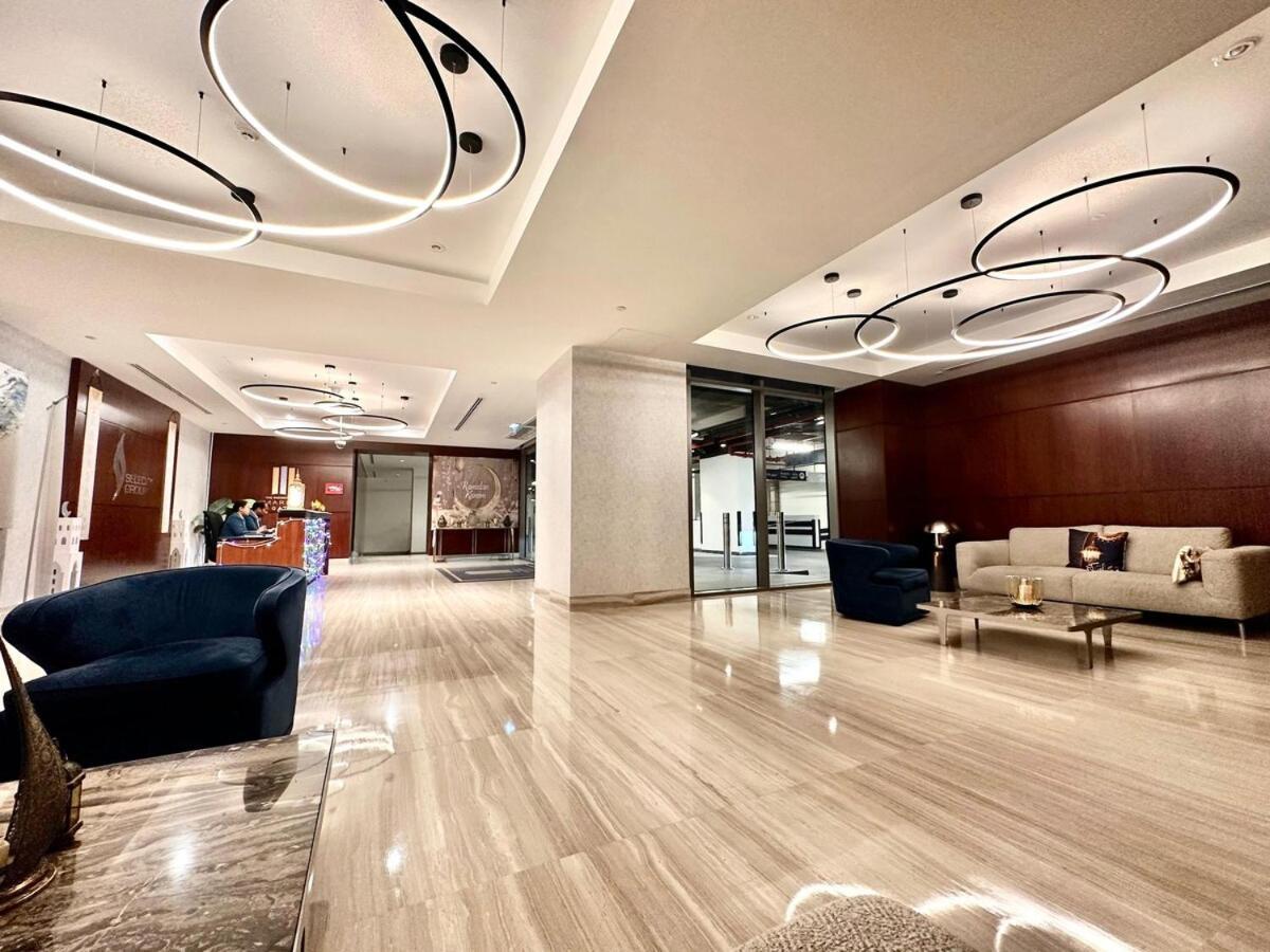Modern 2br Skyline & Marina View * Dubai